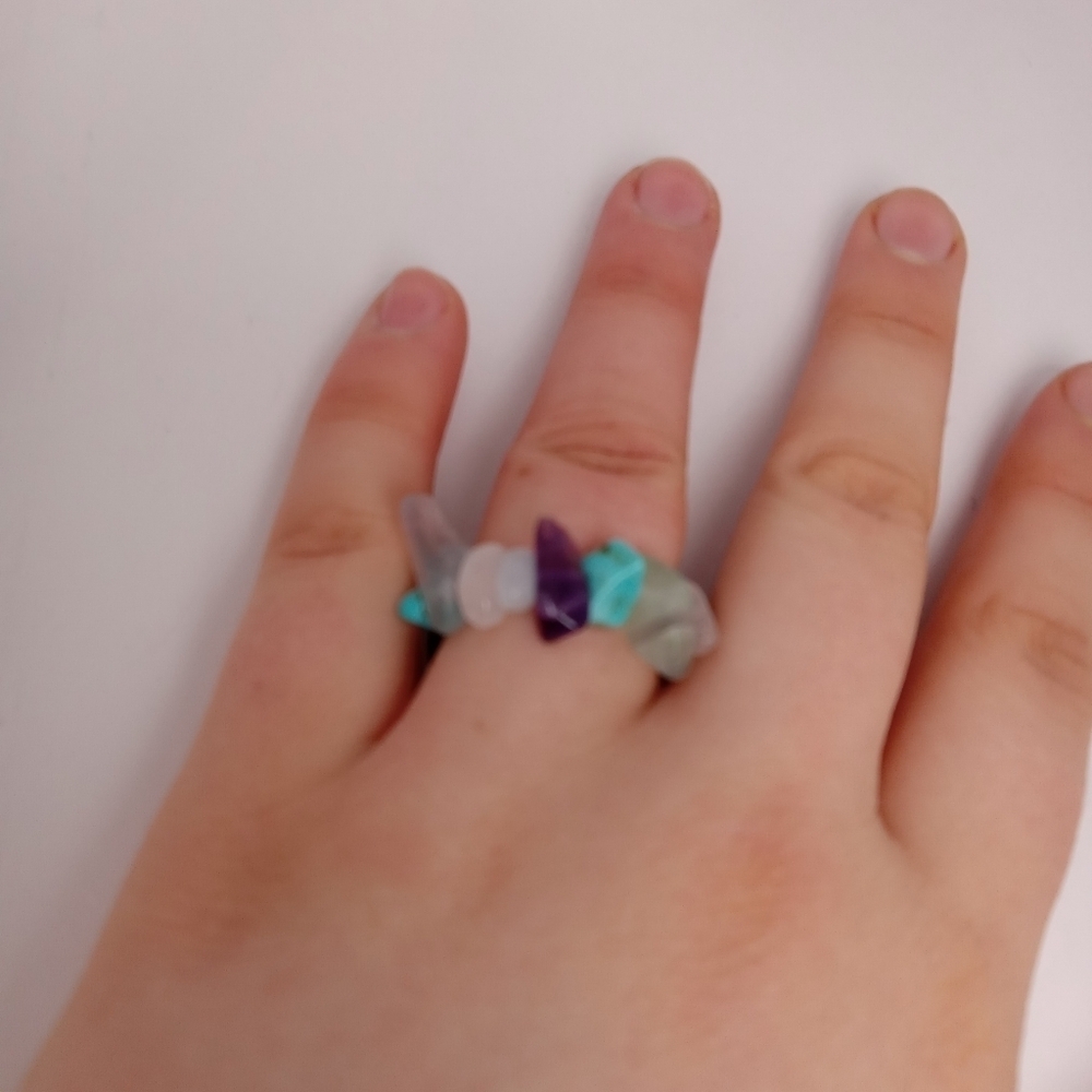 5/$25 Multi color stone chip ring size 7